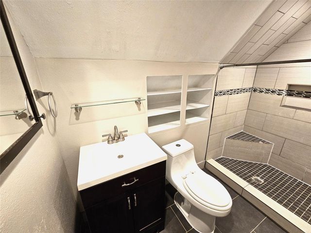 510 Baywood Drive, Seabrook, TX 77586