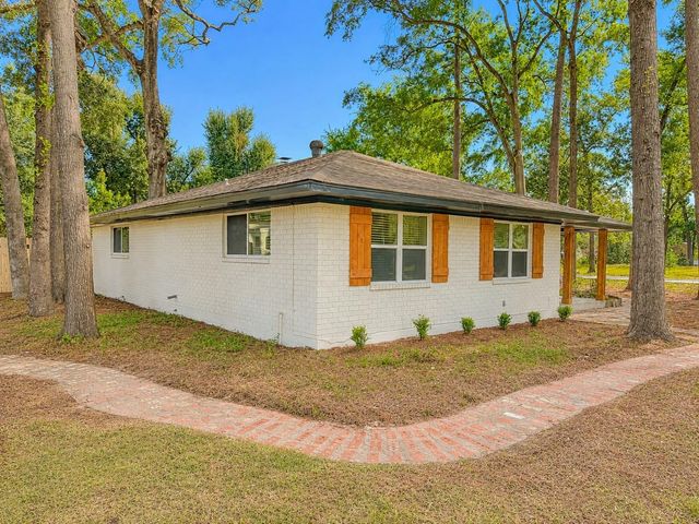 1527 Sungail Drive, Spring, TX 77386