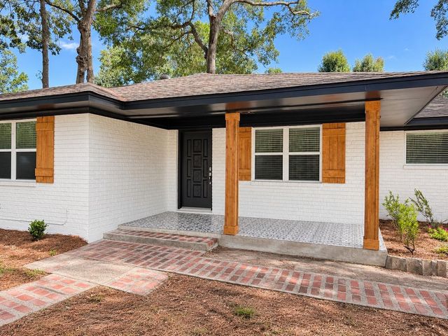 1527 Sungail Drive, Spring, TX 77386