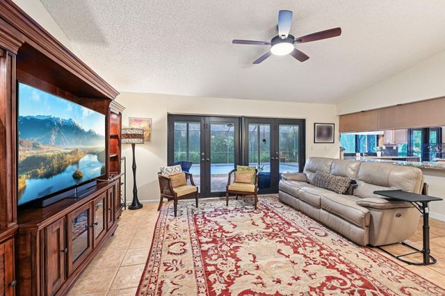 10875 NW 17th Mnr, Coral Springs, FL 33071