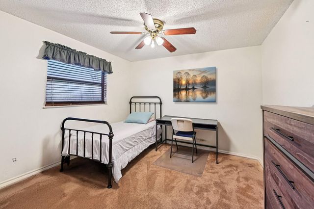 10875 NW 17th Mnr, Coral Springs, FL 33071