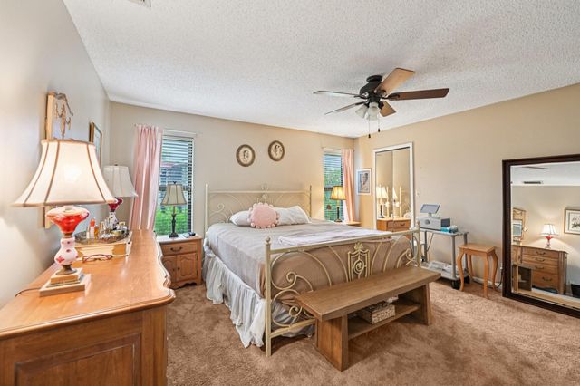 10875 NW 17th Mnr, Coral Springs, FL 33071