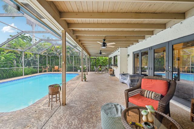 10875 NW 17th Mnr, Coral Springs, FL 33071