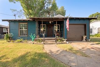 1008 E Russell Avenue, Carrollton, TX 75006
