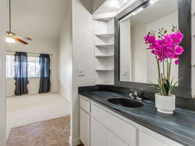 5841 Hefner Village Court, Oklahoma City, OK 73162