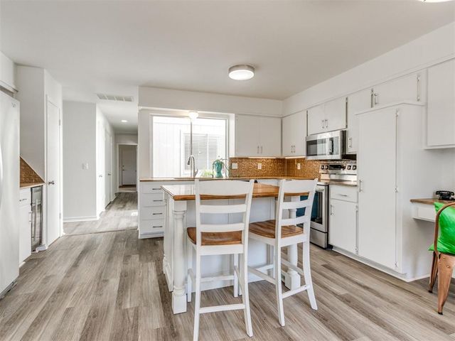 5841 Hefner Village Court, Oklahoma City, OK 73162