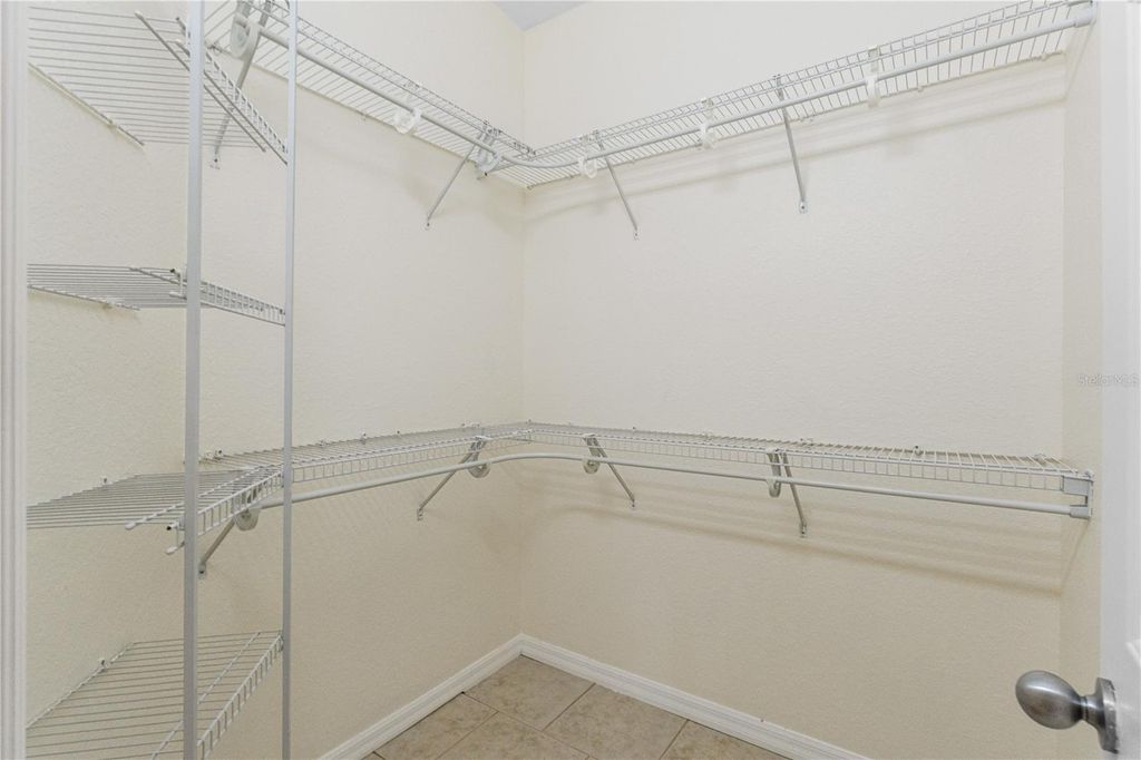 Image 36 of property listing at 13780 SE 100TH AVE, Belleview, FL 34420