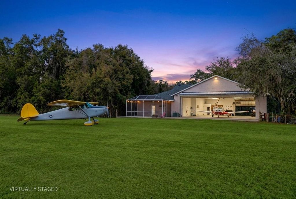 Image 46 of property listing at 13780 SE 100TH AVE, Belleview, FL 34420