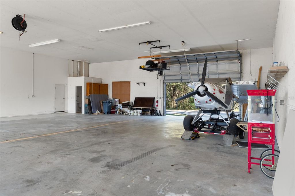 Image 58 of property listing at 13780 SE 100TH AVE, Belleview, FL 34420