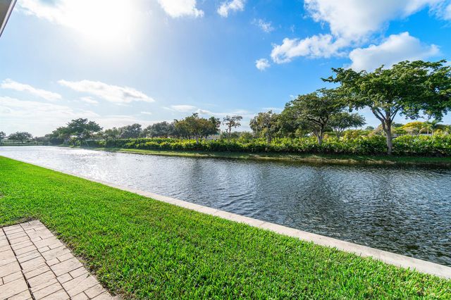 8328 Waterline Drive 105, Boynton Beach, FL 33472