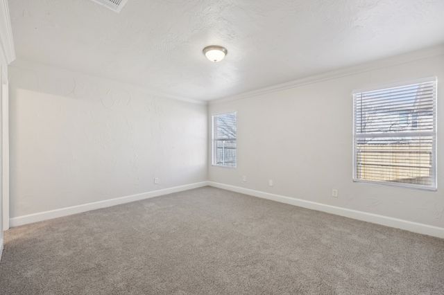 10904 Braemoor Drive, Fort Worth, TX 76052