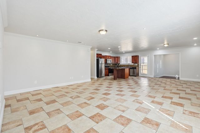 10904 Braemoor Drive, Fort Worth, TX 76052