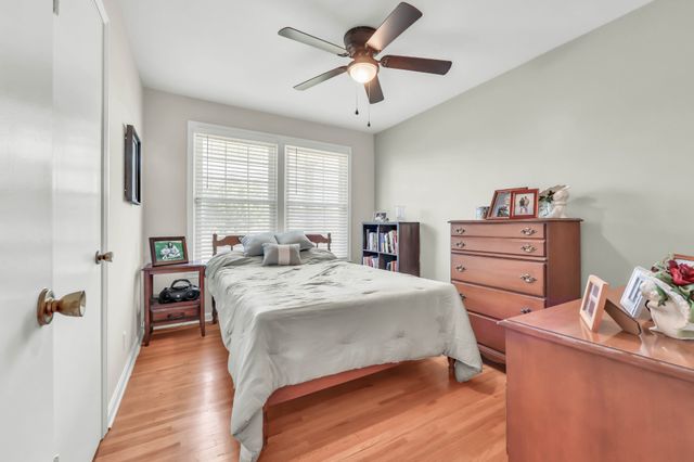 414 Peterson Ln, Clarksville, TN 37040
