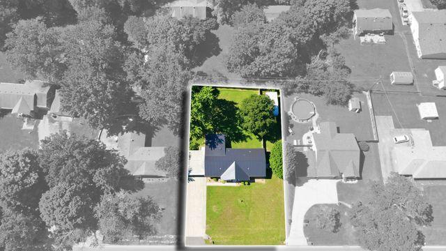 414 Peterson Ln, Clarksville, TN 37040