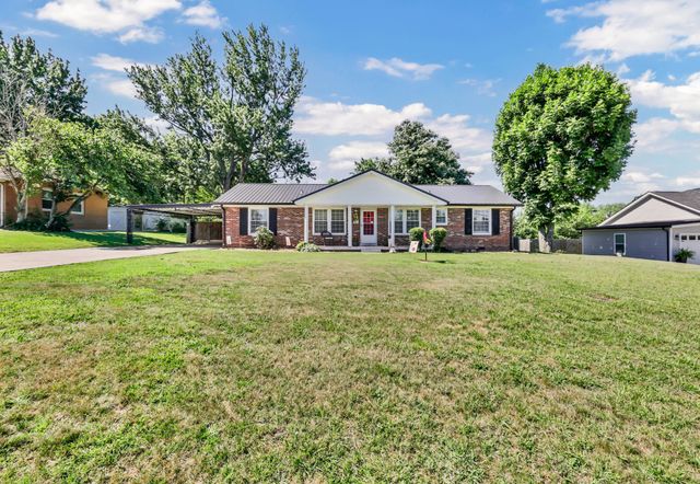 414 Peterson Ln, Clarksville, TN 37040