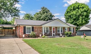 414 Peterson Ln, Clarksville, TN 37040