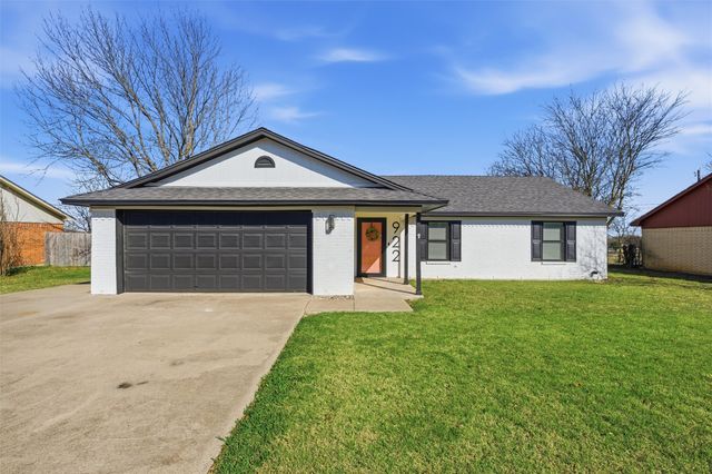 922 Vail Highlands Drive, Hewitt, TX 76643