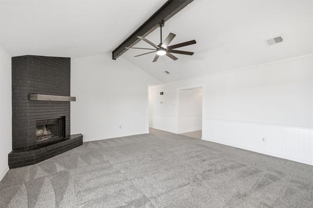 922 Vail Highlands Drive, Hewitt, TX 76643