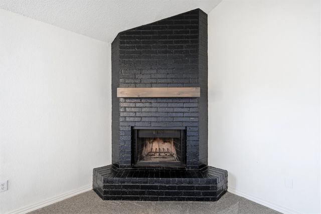 922 Vail Highlands Drive, Hewitt, TX 76643