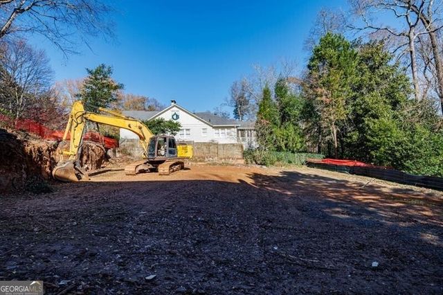 155 Huntington Road NE, Atlanta, GA 30309