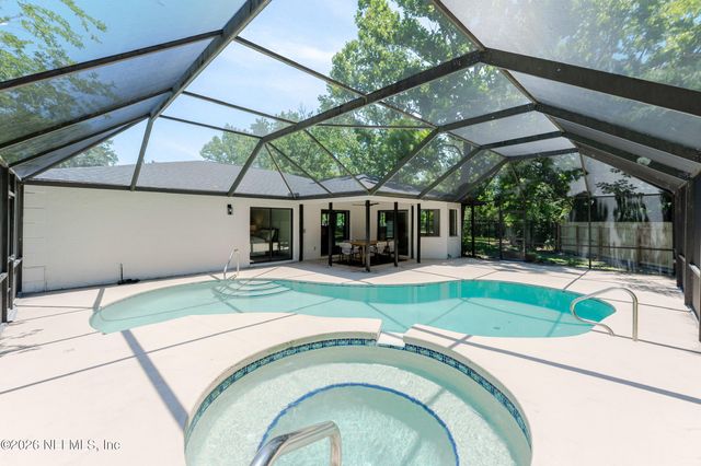 3 WESTROBIN Place, Palm Coast, FL 32164