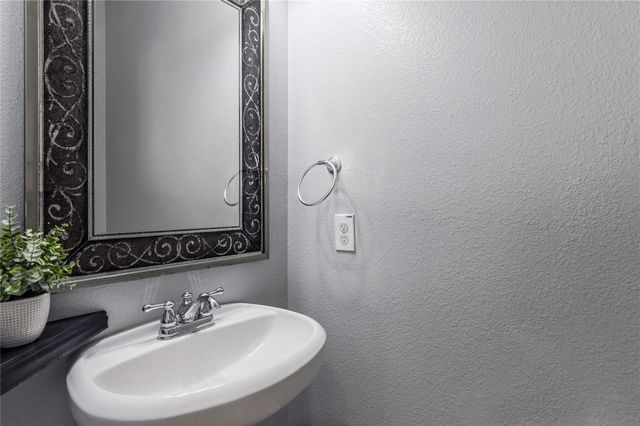 972 Cypress Lane, Dayton, TX 77535