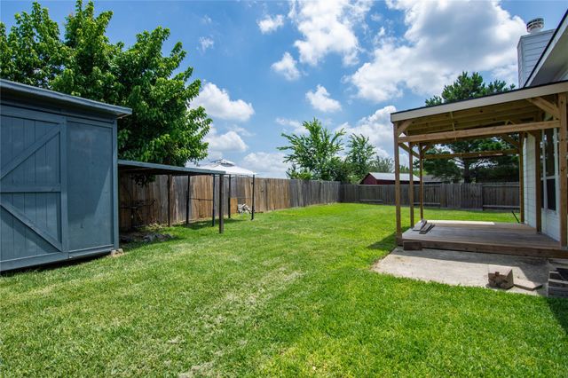 972 Cypress Lane, Dayton, TX 77535