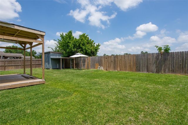 972 Cypress Lane, Dayton, TX 77535