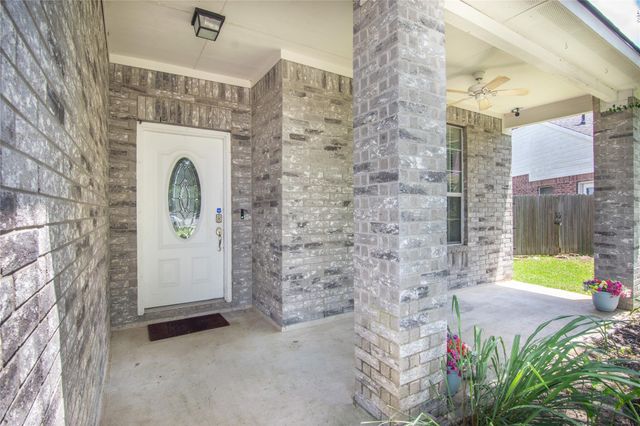 972 Cypress Lane, Dayton, TX 77535