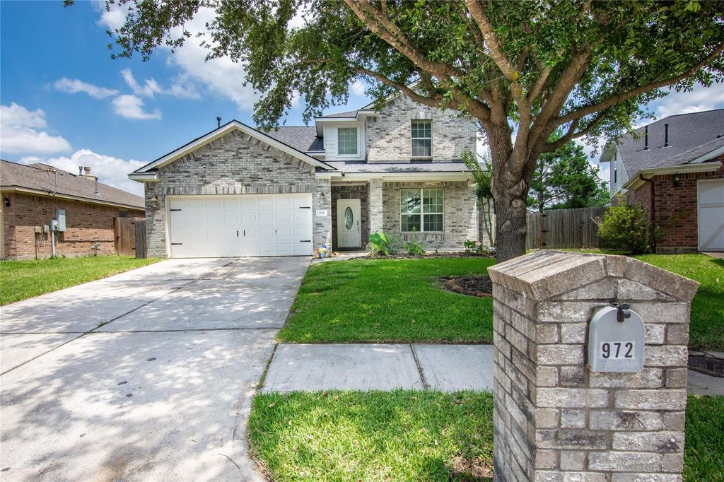 972 Cypress Lane, Dayton, TX 77535