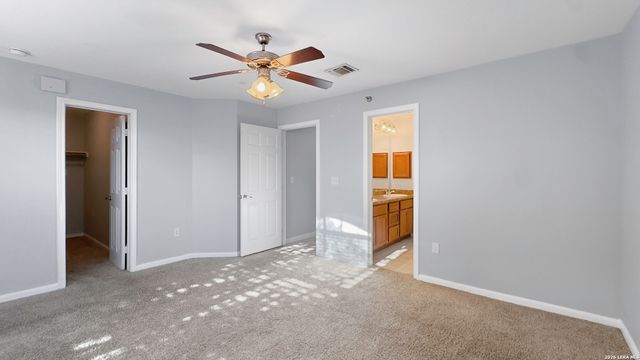 7323 Snowden Rd Apt 3302, San Antonio, TX 78240