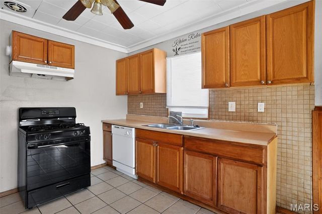 512 Coppinger Drive, St Louis, MO 63135