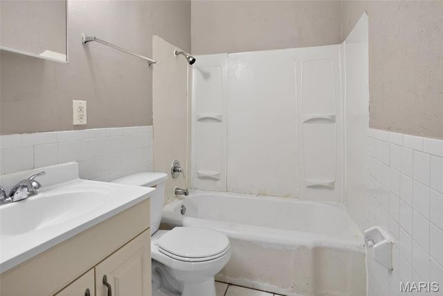 512 Coppinger Drive, St Louis, MO 63135