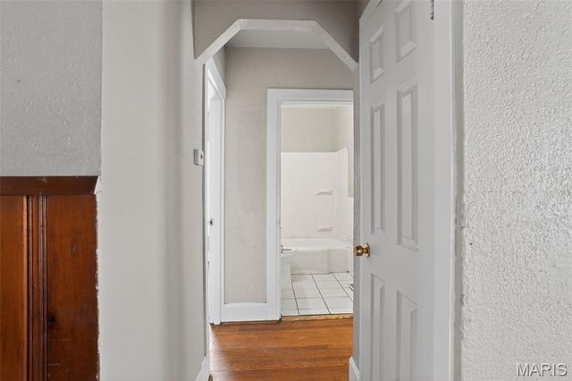 512 Coppinger Drive, St Louis, MO 63135