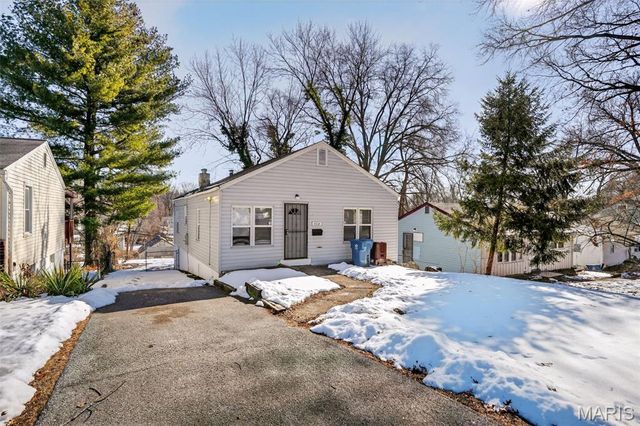 512 Coppinger Drive, St Louis, MO 63135