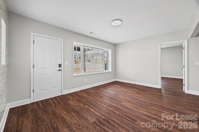 1235 Bradford Heights Road, Gastonia, NC 28054