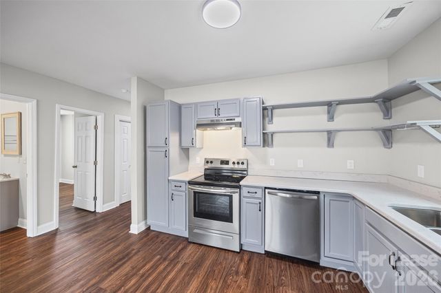 1235 Bradford Heights Road, Gastonia, NC 28054