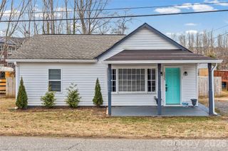 1235 Bradford Heights Road, Gastonia, NC 28054