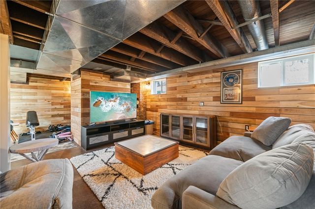 416 Pine Run Rd, Marion Twp, PA 16123