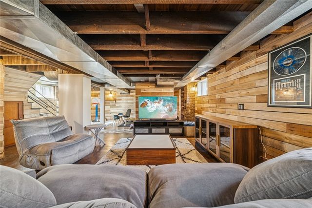 416 Pine Run Rd, Marion Twp, PA 16123