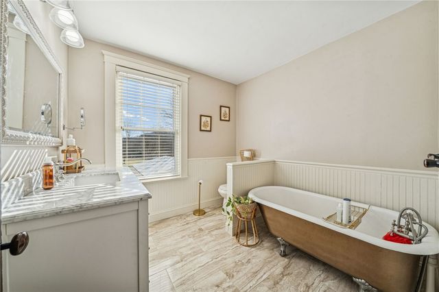 416 Pine Run Rd, Marion Twp, PA 16123