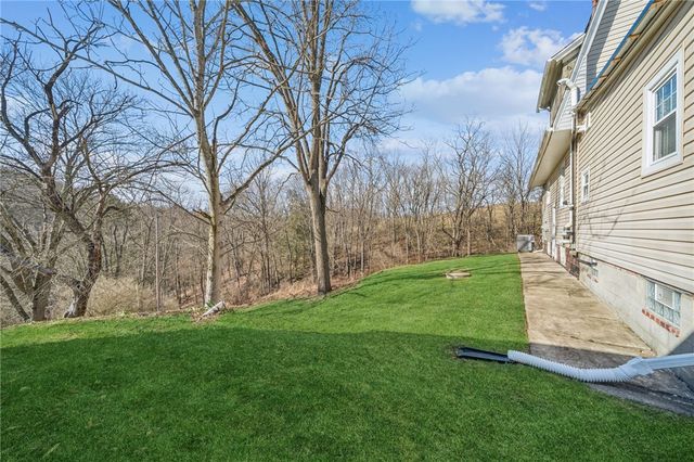 416 Pine Run Rd, Marion Twp, PA 16123