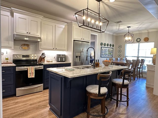 48 Vermont Dr., Petal, MS 39465