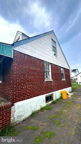 52 CAROLINE AVE, Hamilton, NJ 08610