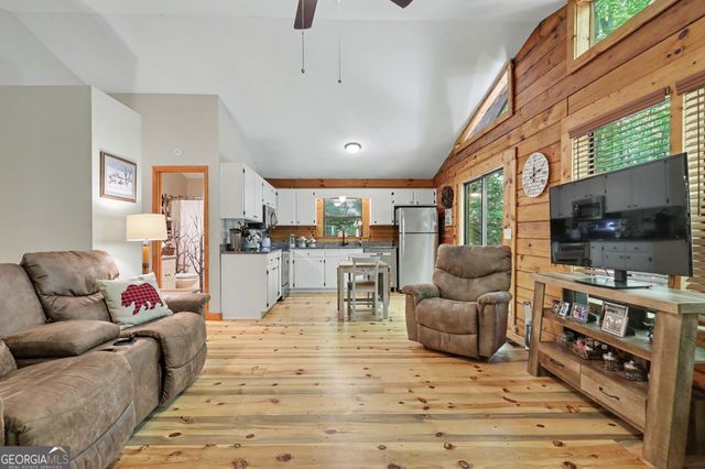 252 Navigator Lane, Tiger, GA 30576
