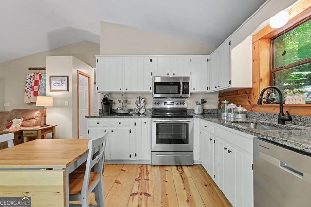 252 Navigator Lane, Tiger, GA 30576