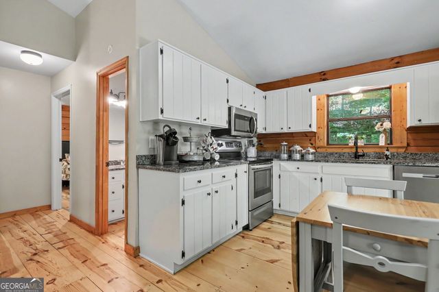 252 Navigator Lane, Tiger, GA 30576