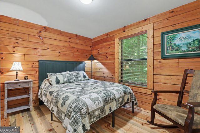 252 Navigator Lane, Tiger, GA 30576