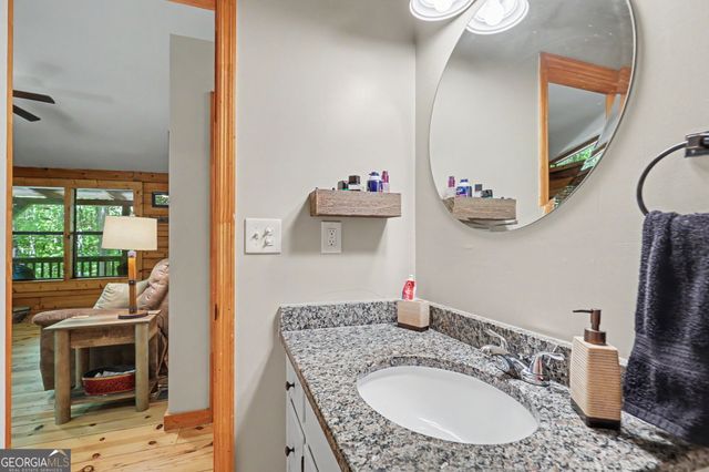 252 Navigator Lane, Tiger, GA 30576