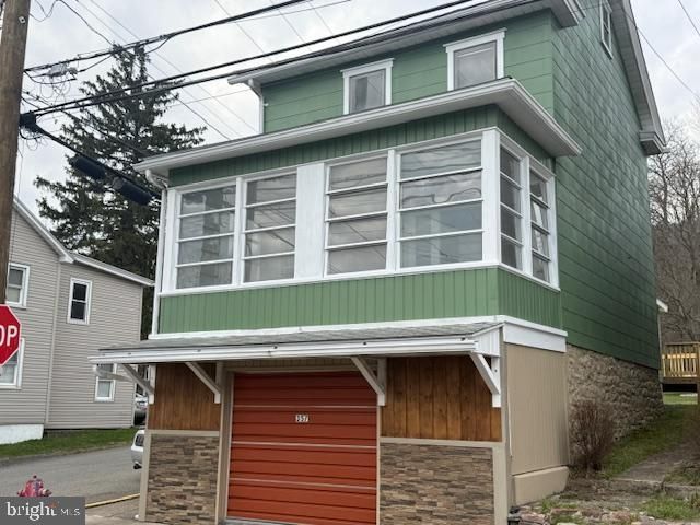 357 W BROAD ST, Williamstown, PA 17098